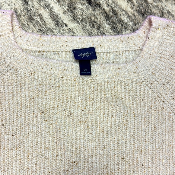 Daytrip Gold Cream Sweater - Picture 3 of 3